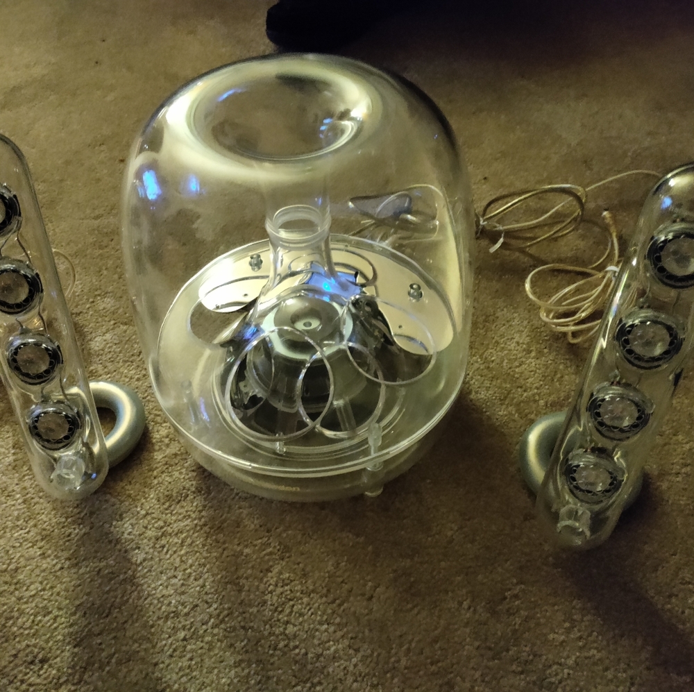 Soundsticks by Harman kardon